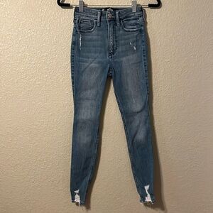 Hollister ultra high-rise super skinny Hollister soft stretch women’s jeans